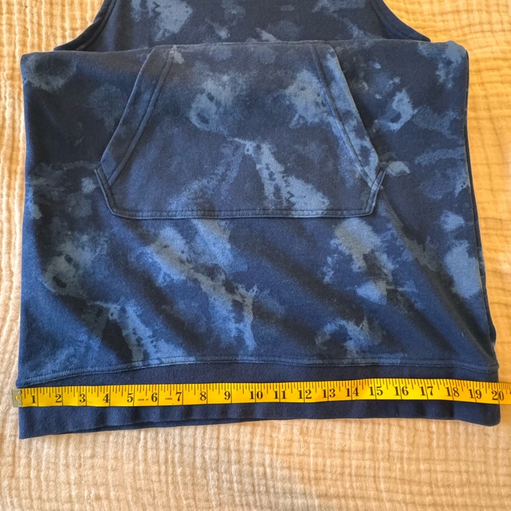 Nike women’s athletic dress. In perfect condition, size Medium. - Picture 8 of 11